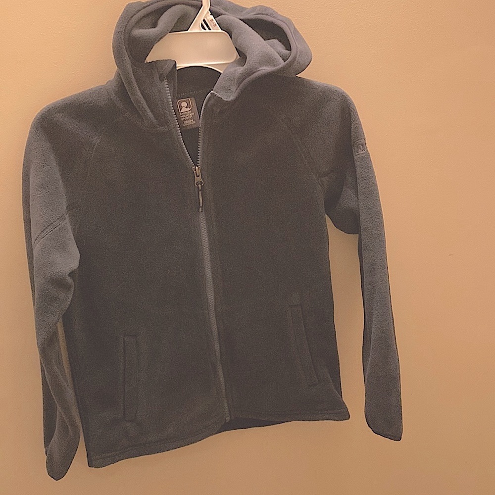 EMS Boys medium polartec fleece from Eastern Mountain Sports. Like new